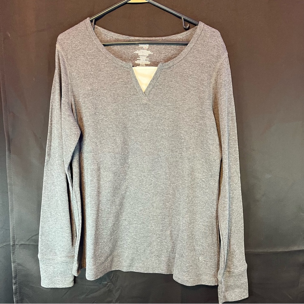 Danskin Gray Shirt Size XL NWT